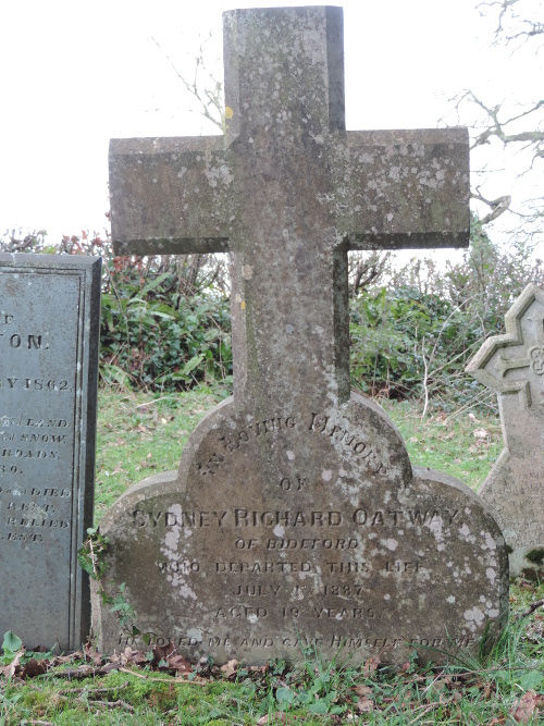 picture of gravestone