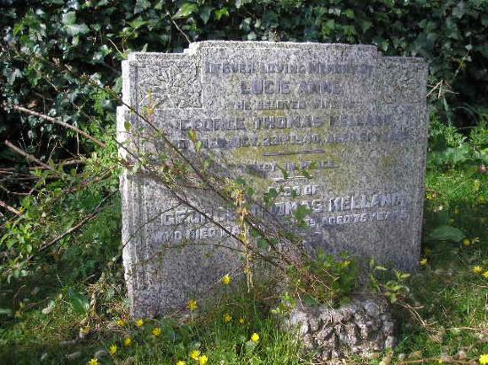 picture of gravestone