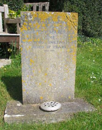 picture of gravestone