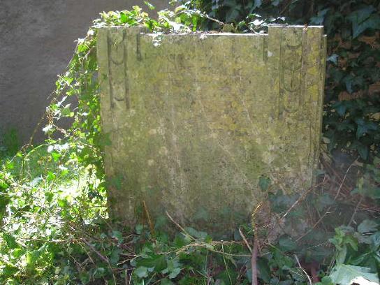 picture of gravestone